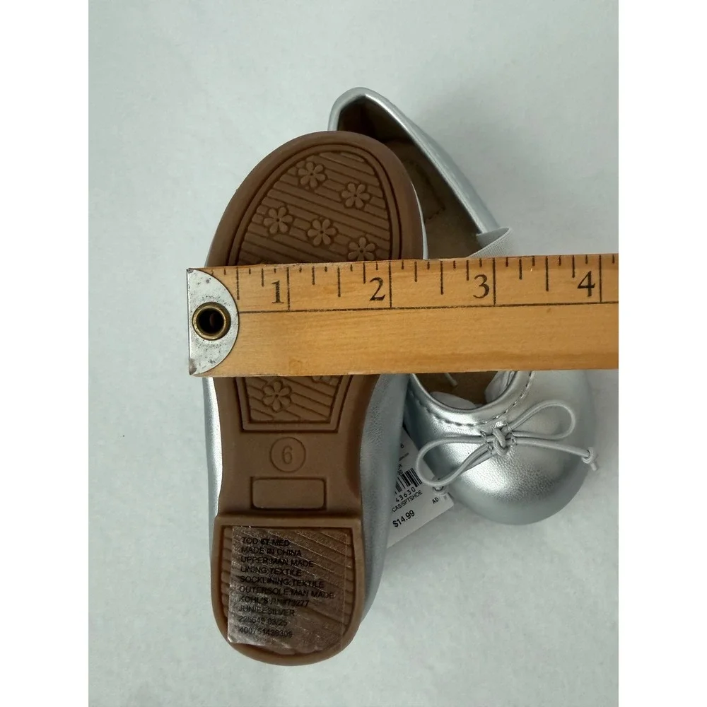 NWT Jumping Beans JunieeSilver Ballet Flats Memory Foam Toddler Size‎ 6
